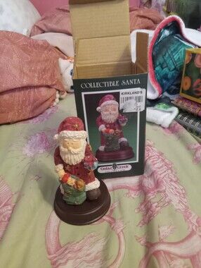 Vintage Cedar Creek Collection Collectible Santa Figurine